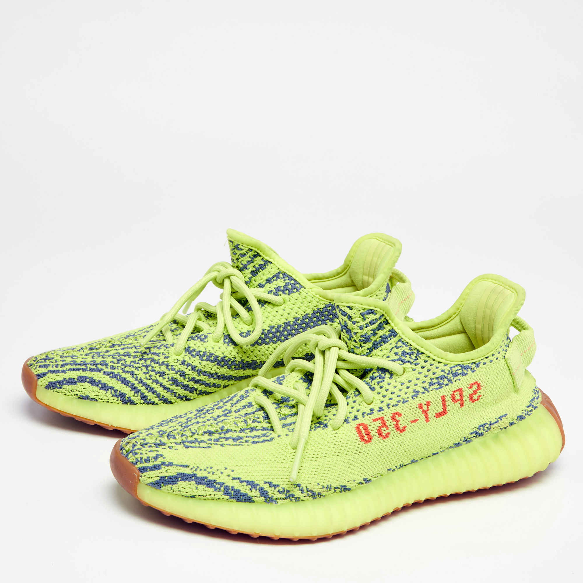

adidas Yeezy Green Knit Fabric Boost 350 V2 Semi Frozen Sneakers Size 39.2/3