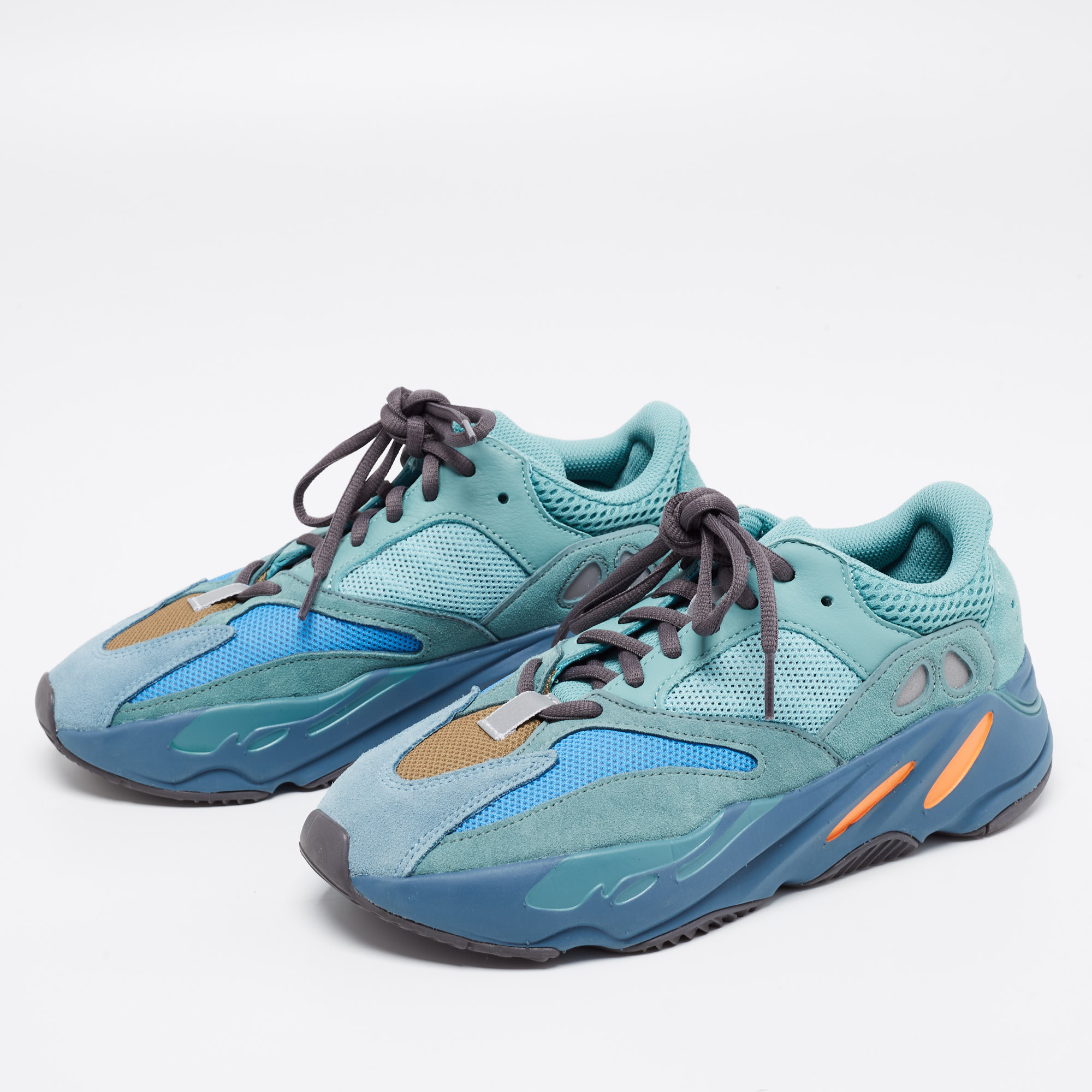 

Yeezy x Adidas Multicolor Suede And Fabric Yeezy 700 Sneakers Size