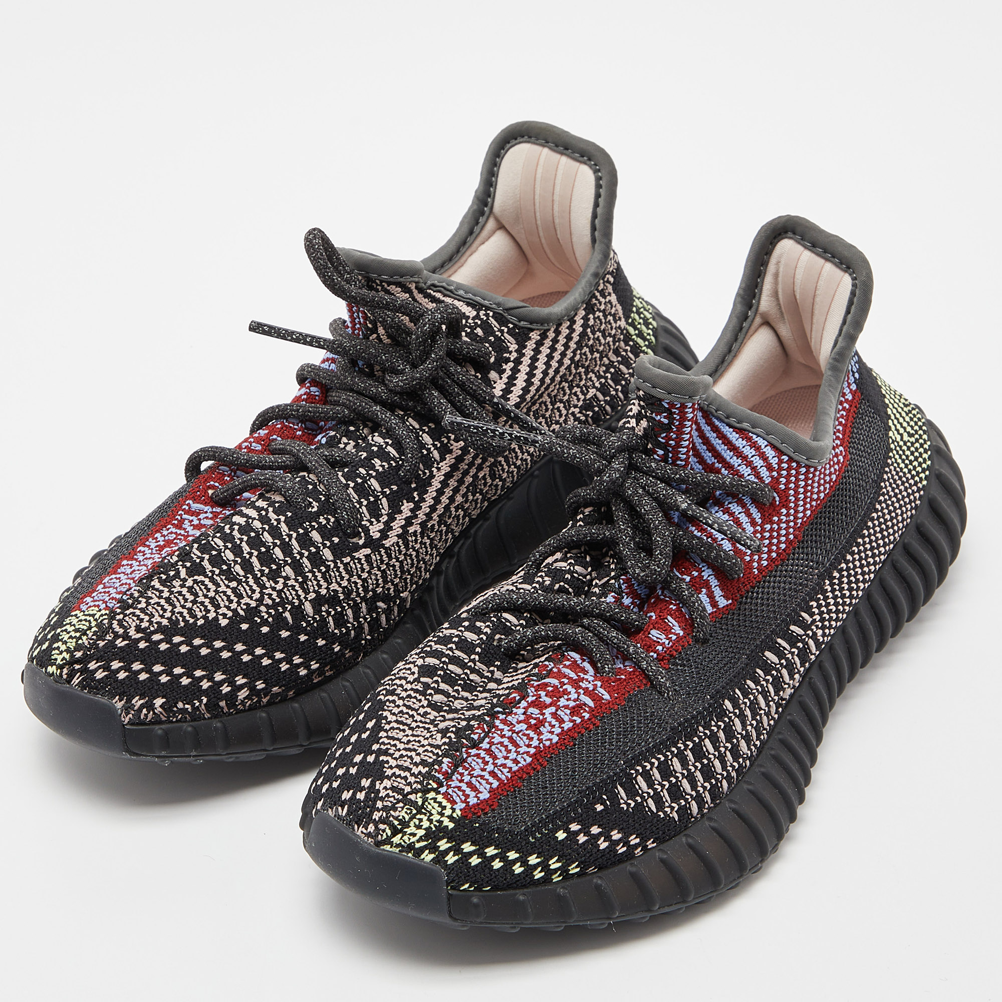 

Yeezy x Adidas Multicolor Knit Fabric Boost 350 V2 Yecheil (Non-Reflective) Sneakers Size, Black