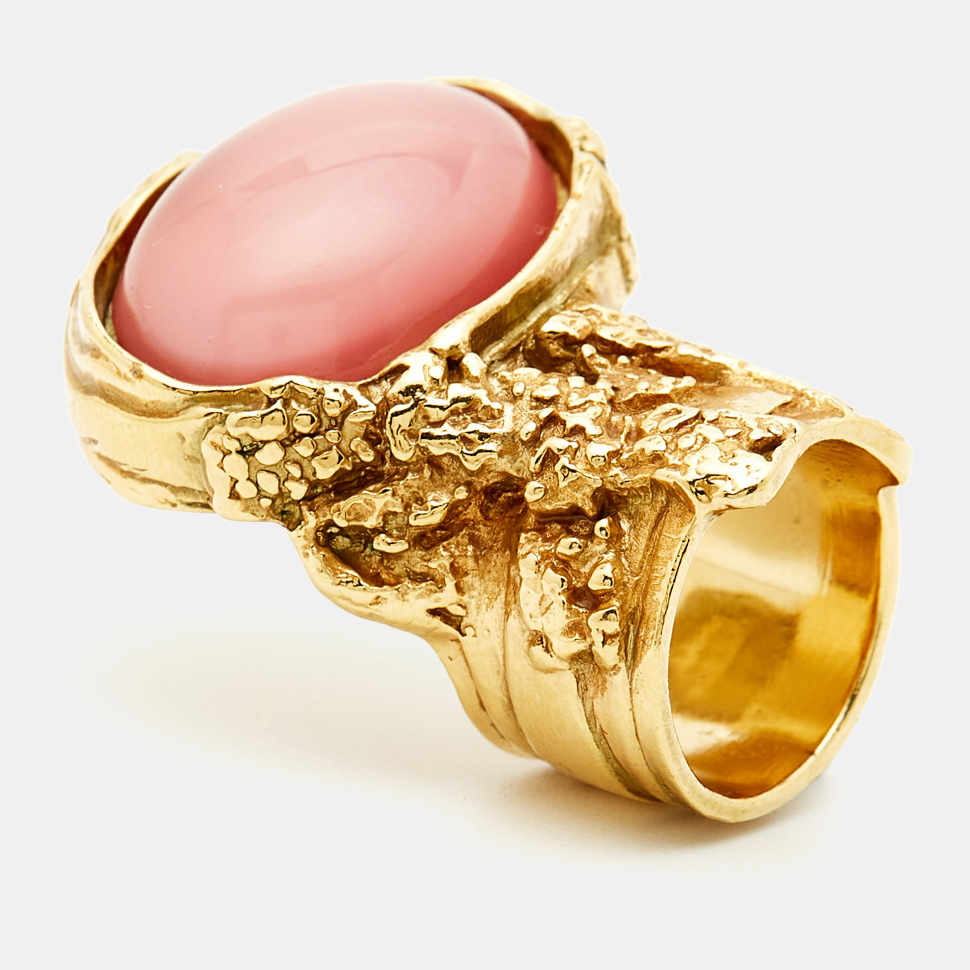 Pre-owned Saint Laurent Arty Pink Glass Cabochon Gold Tone Ring Size 51