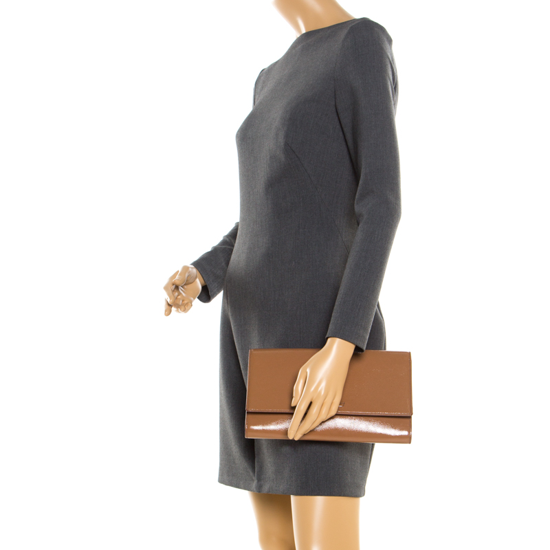

Saint Laurent Paris Brown Patent Leather Belle De Jour Flap Clutch