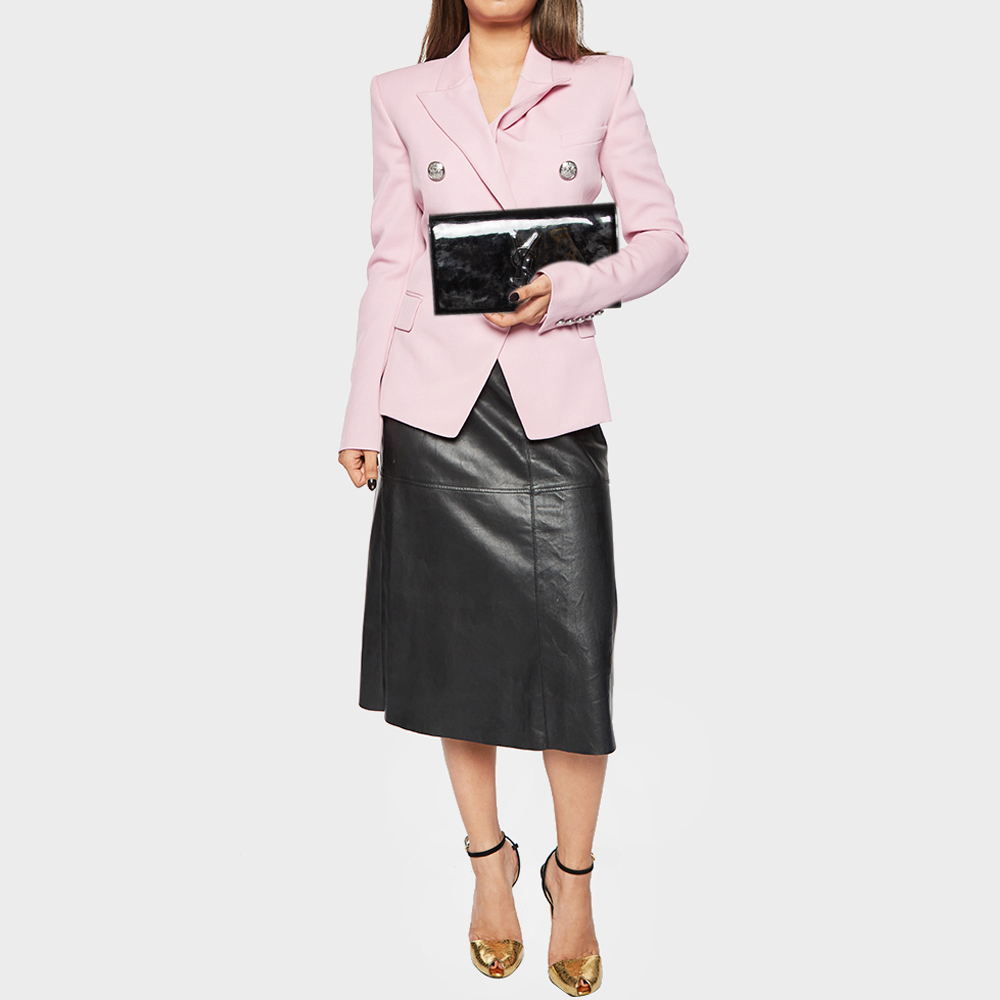 

Yves Saint Laurent Black Patent Leather Belle De Jour Clutch