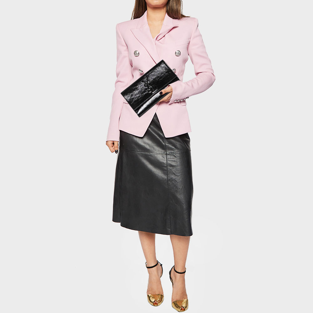 

Yves Saint Laurent Black Patent Leather Belle De Jour Clutch