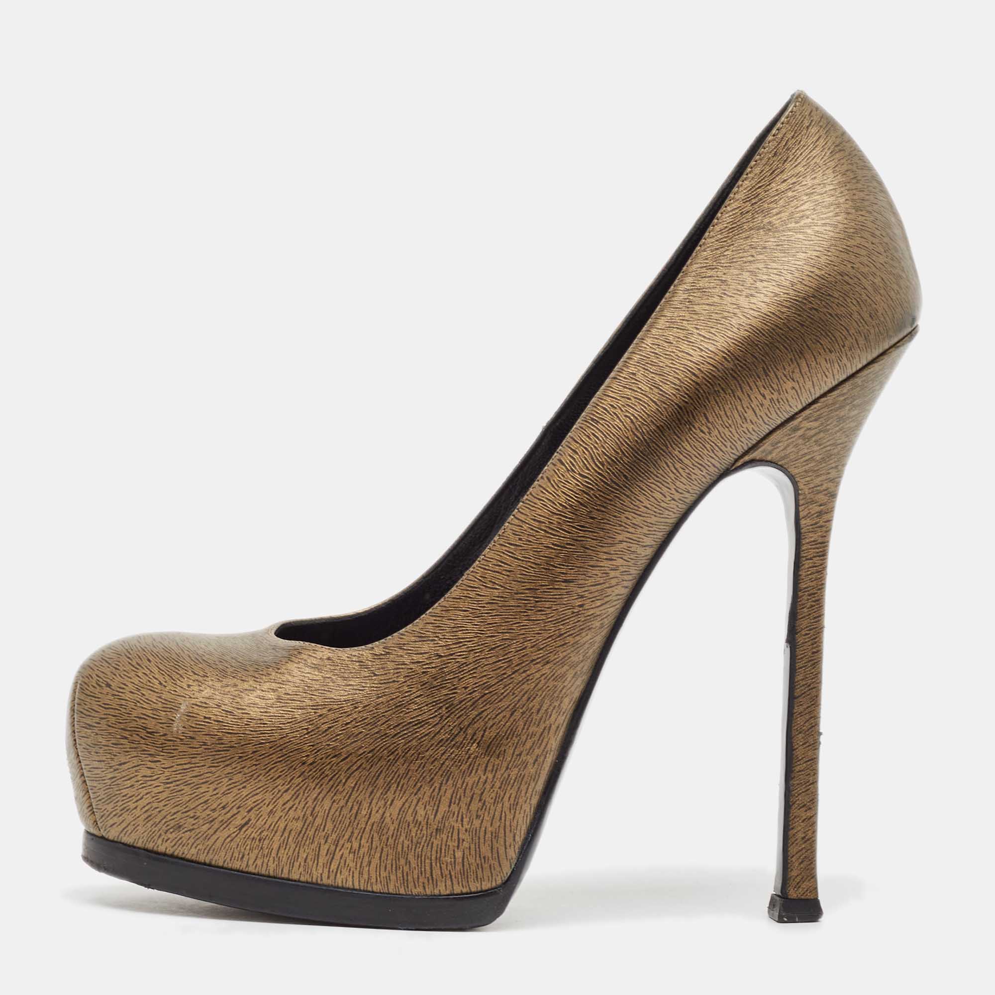 

Yves Saint Laurent Gold/Black Textured Leather Tribtoo Pumps Size