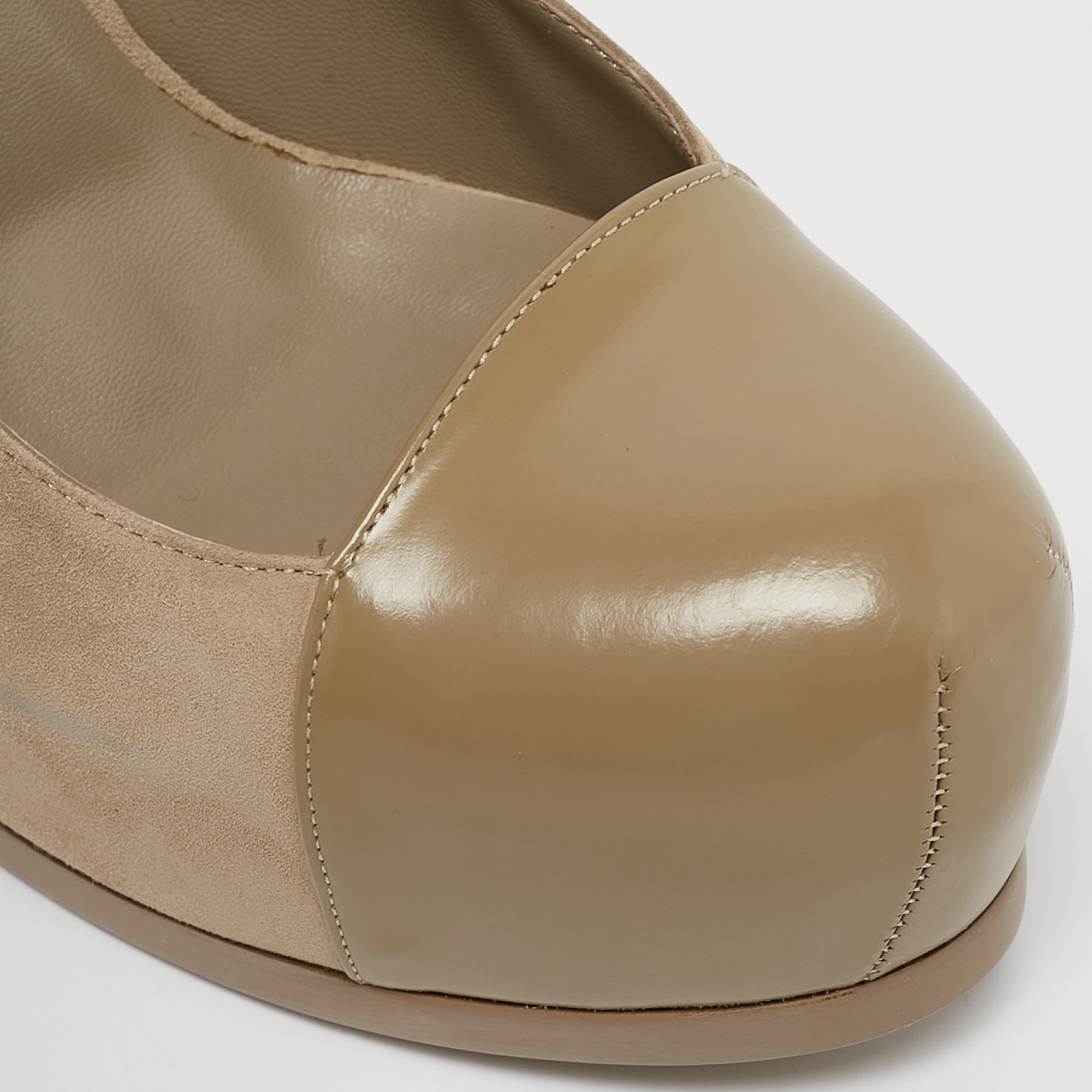 Yves Saint Laurent Beige Suede and Leather Tribtoo Pumps Size 39 