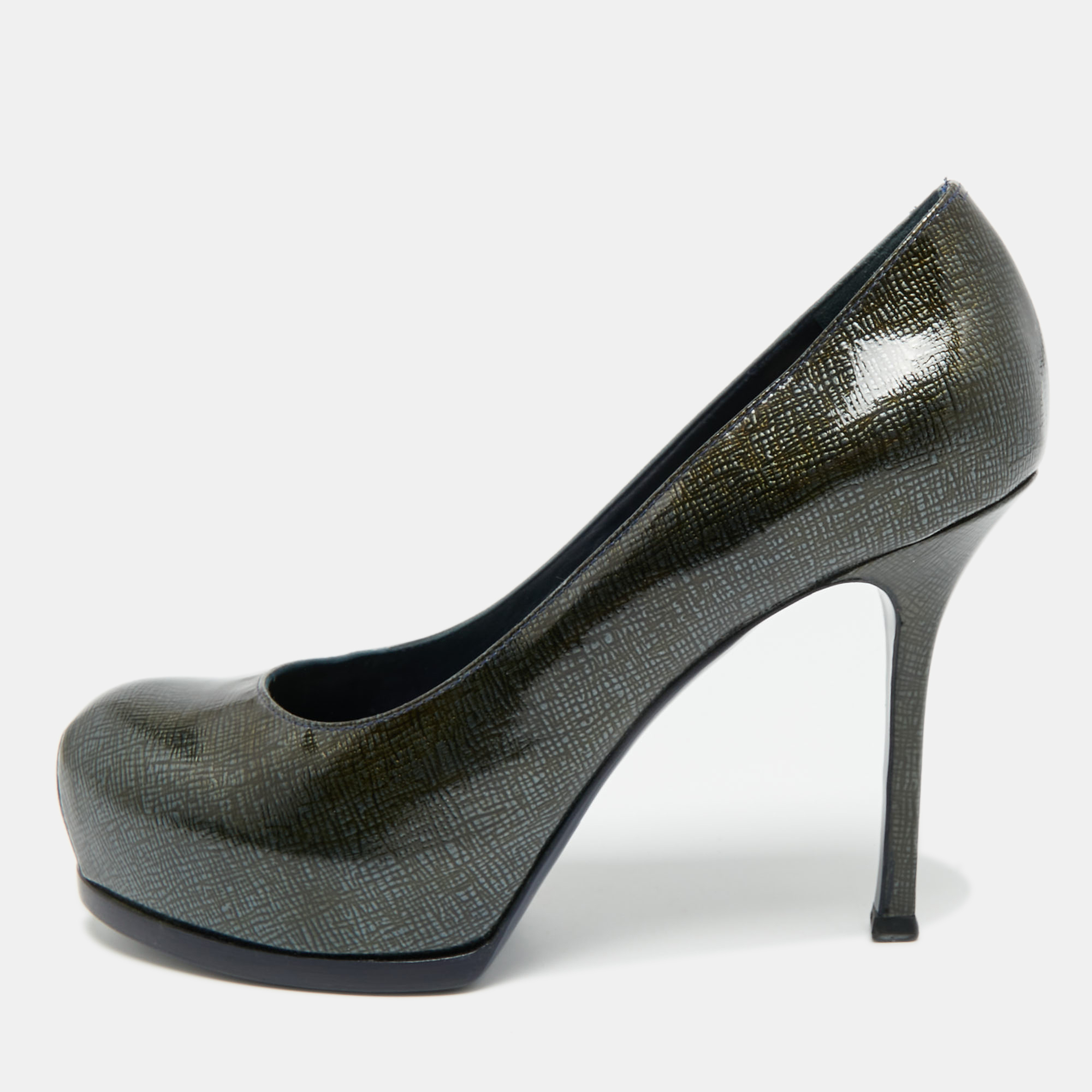 

Yves Saint Laurent Tribtoo Size  Dark Green Patent Leather Platform Pumps