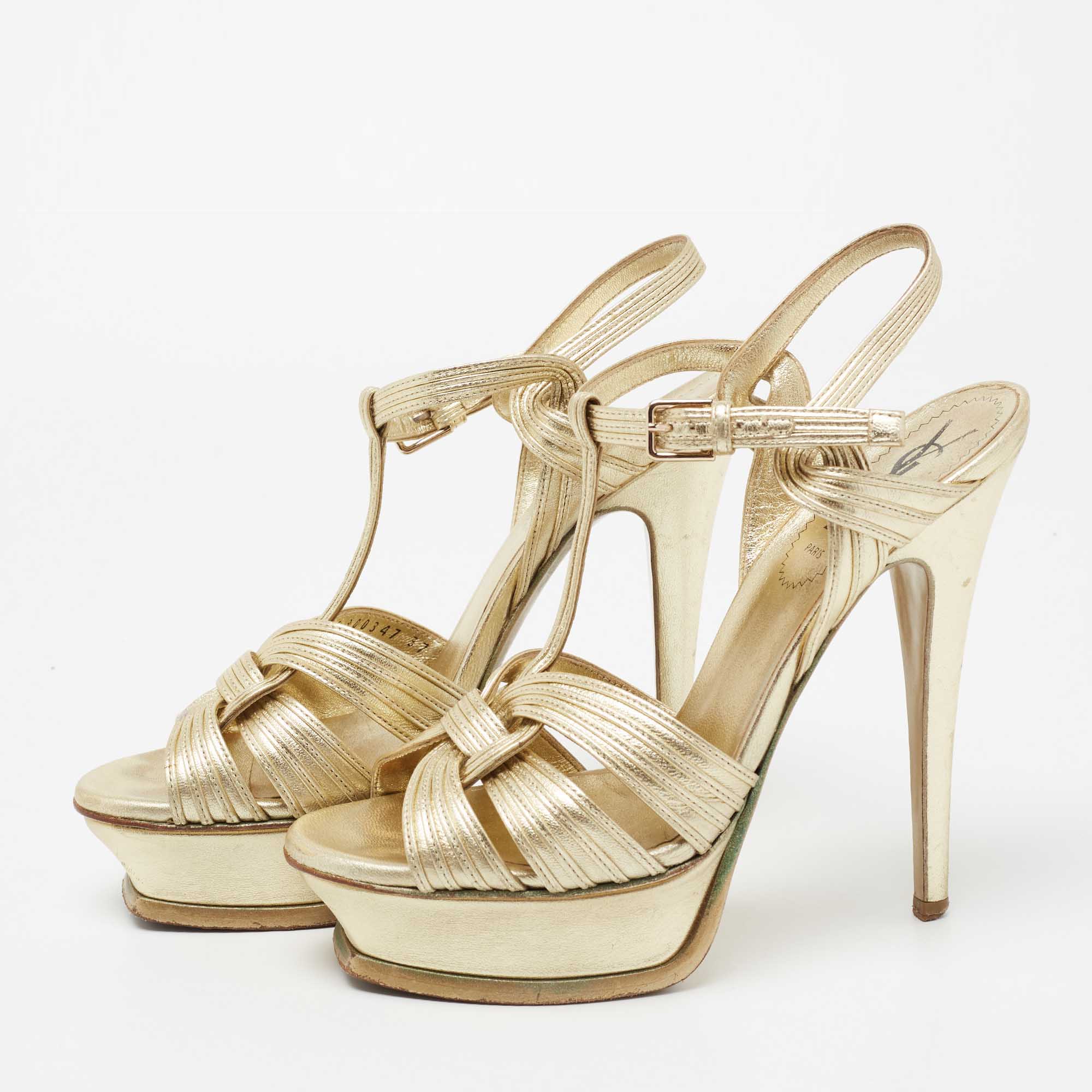 

Yves Saint Laurent Gold Leather Tribute Platform Sandals Size