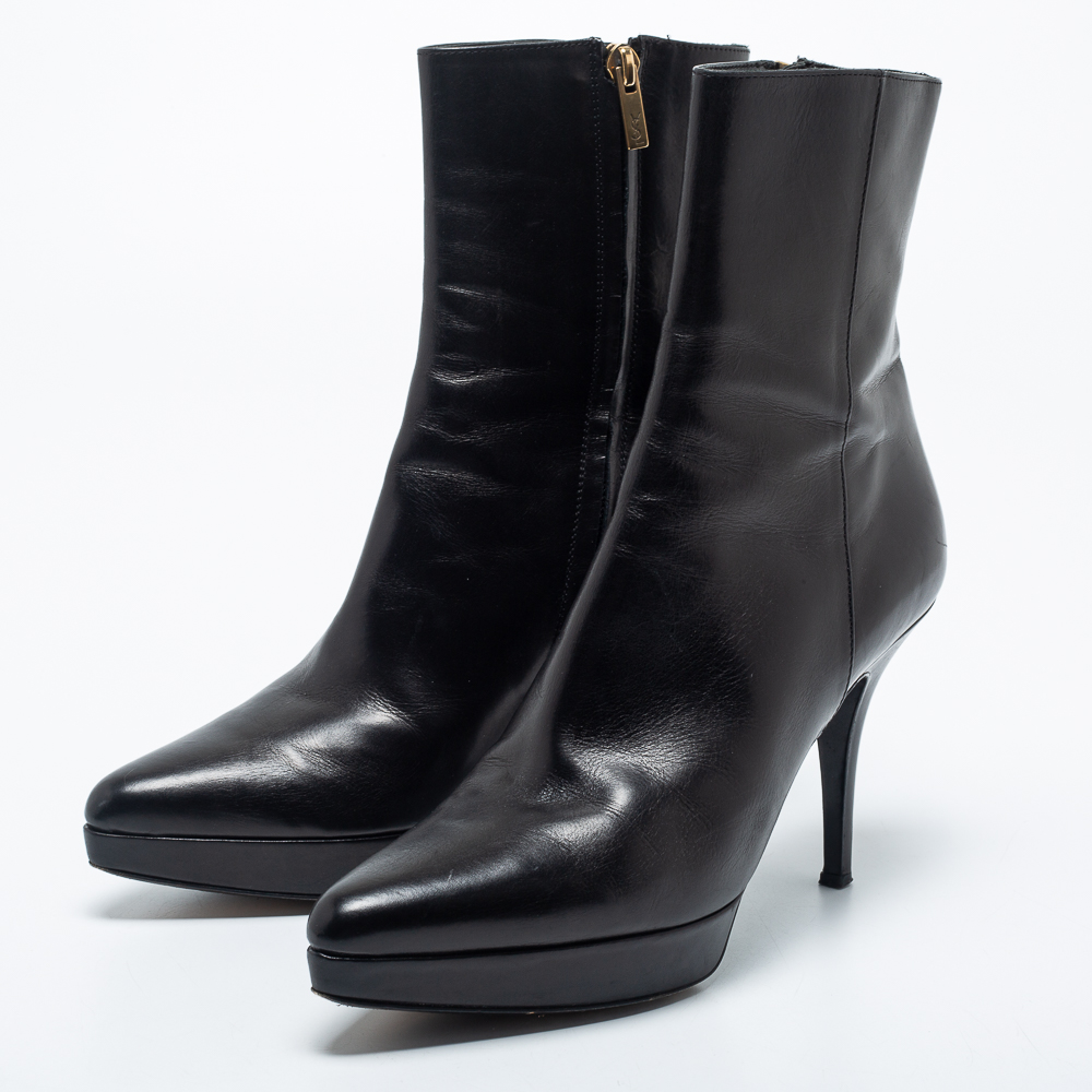 

Yves Saint Laurent Black Leather Zip Up Ankle Boots Size