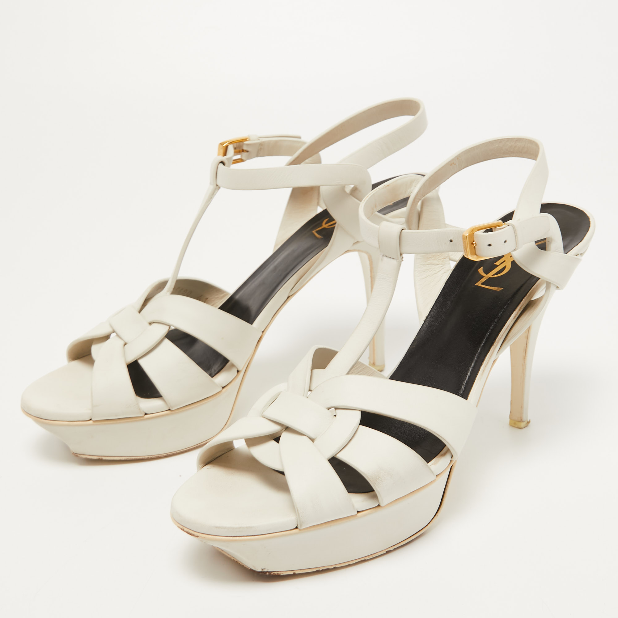

Yves Saint Laurent White Leather Tribute Sandals Size