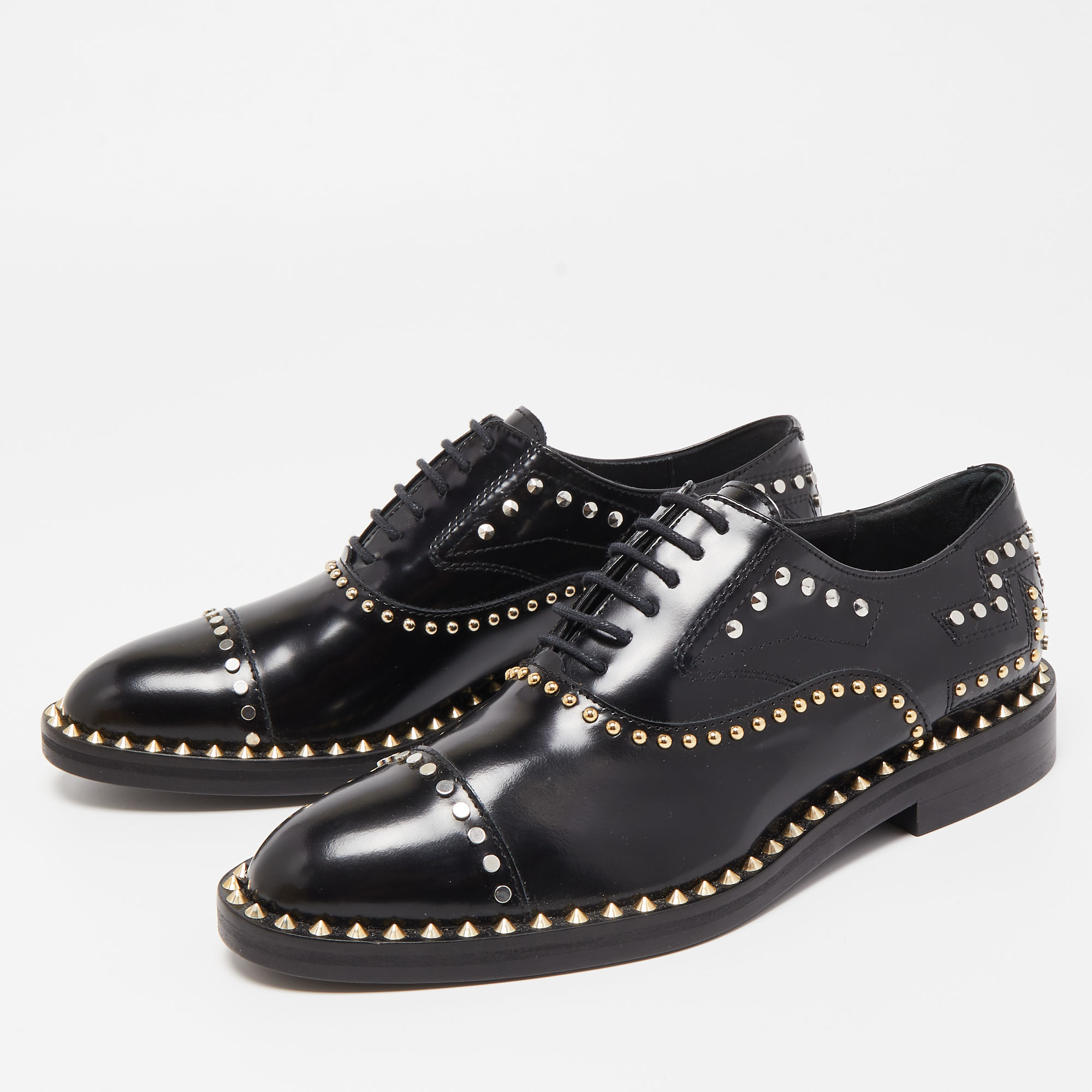 

Zadig & Voltaire Black Leather Studded Lace Up Oxfords Size