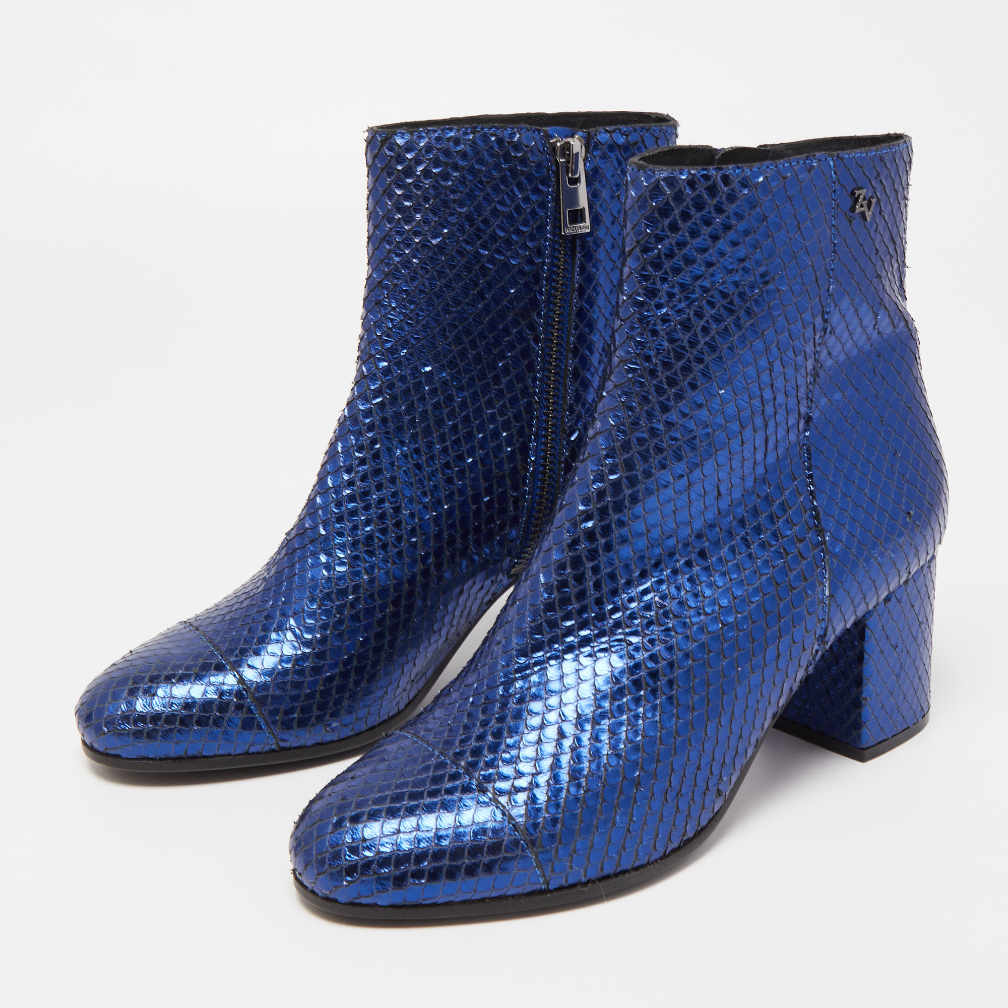 

Zadiq & Voltaire Blue Python Embossed Leather Block Heel Ankle Booties Size