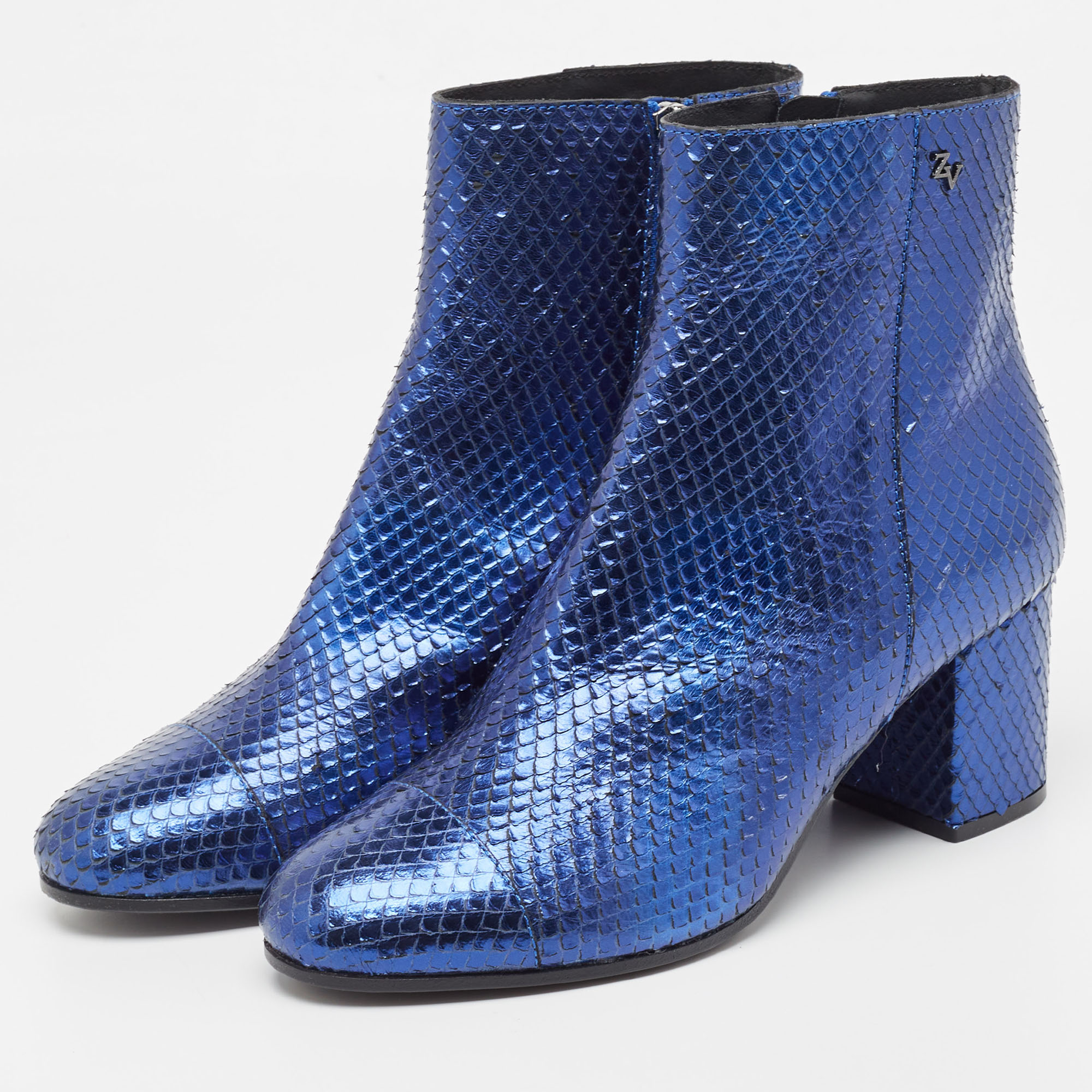 

Zadig & Voltaire Blue Python Block Heel Ankle Boots Size