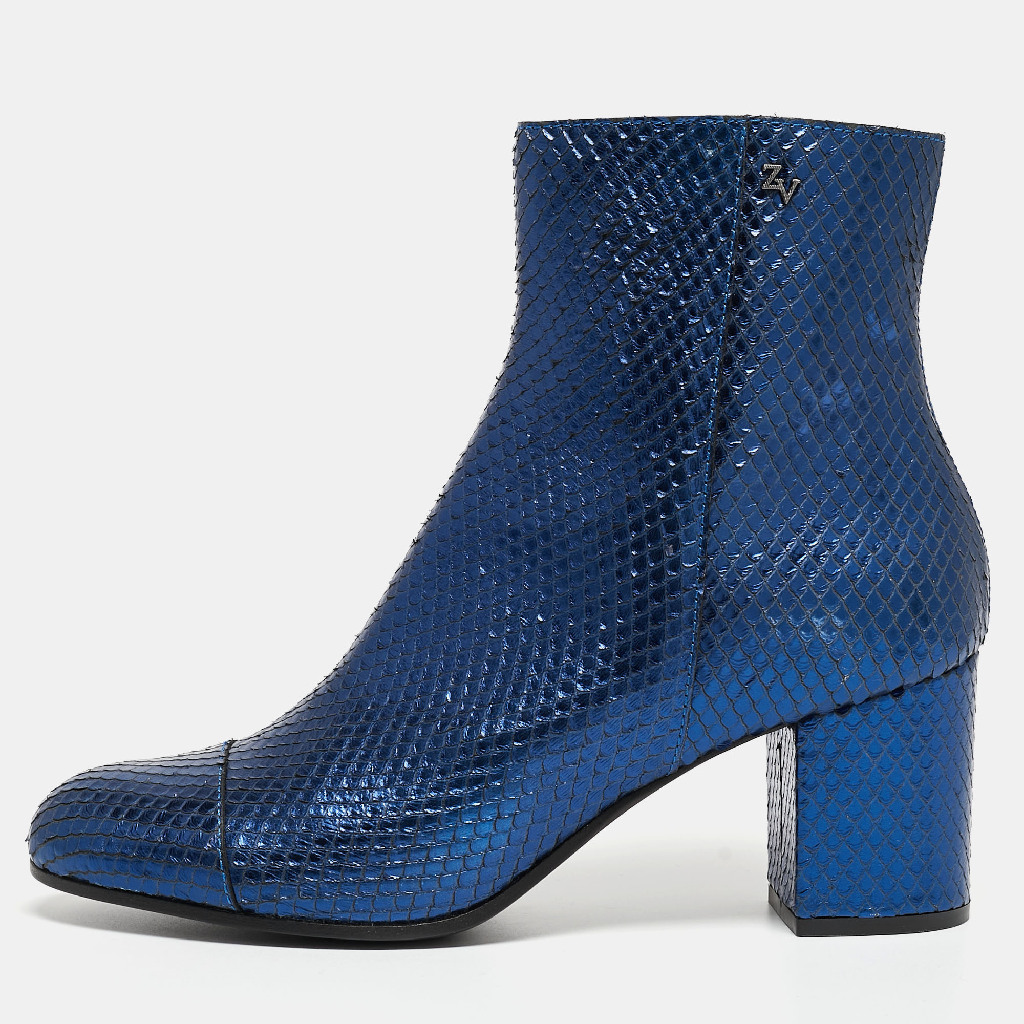 

Zadiq & Voltaire Blue Python Embossed Leather Block Heel Ankle Boots Size